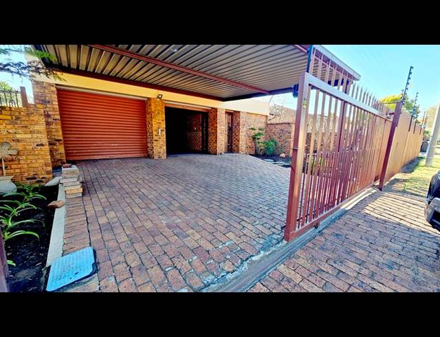 3 BEDROOM PROPERTY TO RENT IN BEYERS PARK